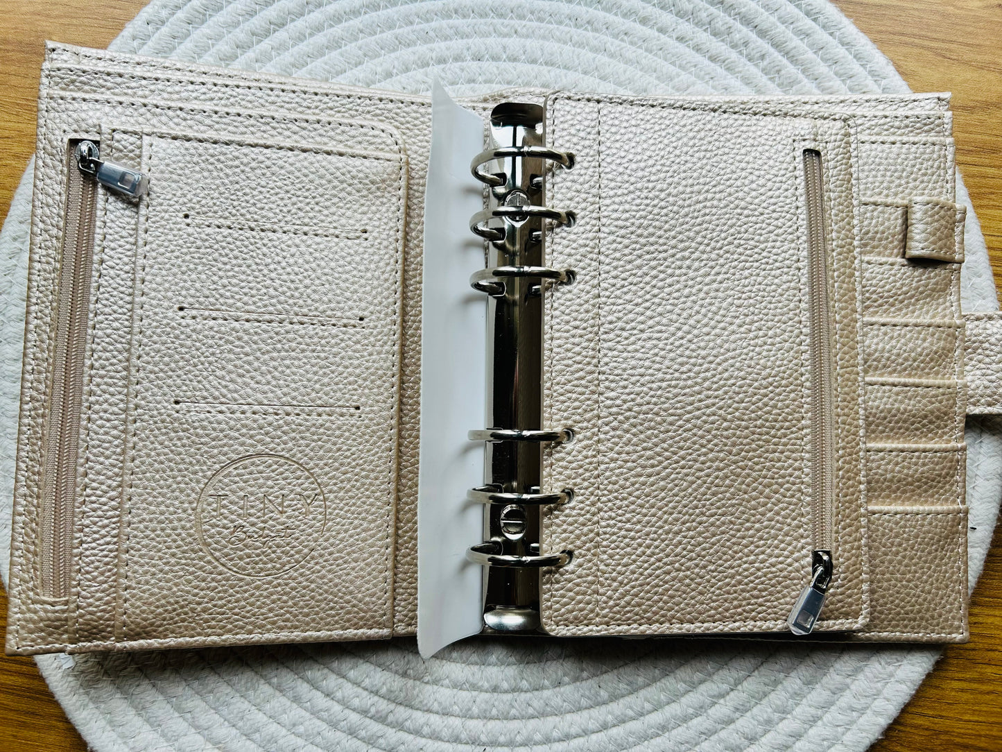 A6 Premium Deluxe Binder